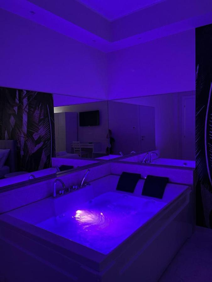 Suite 55 In Centro Trani Luaran gambar