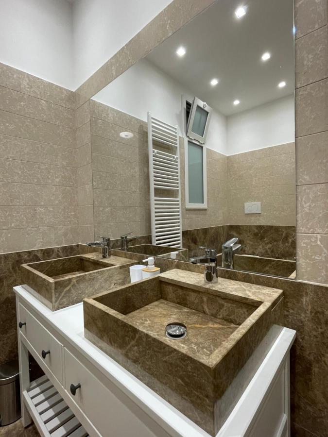 Suite 55 In Centro Trani Luaran gambar