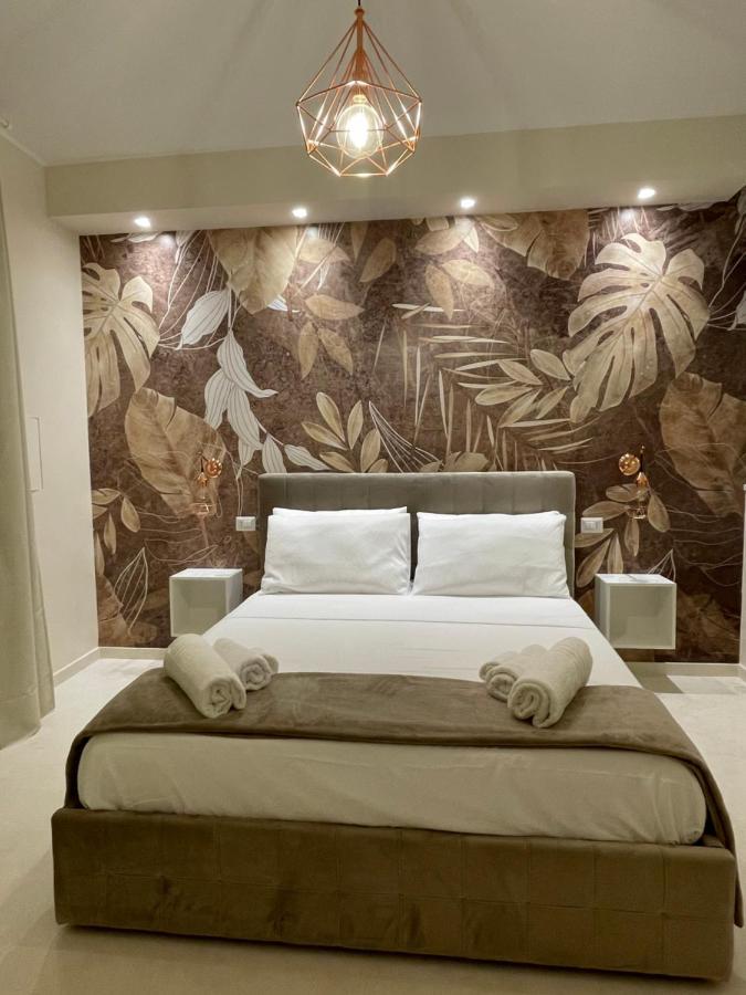 Suite 55 In Centro Trani Luaran gambar